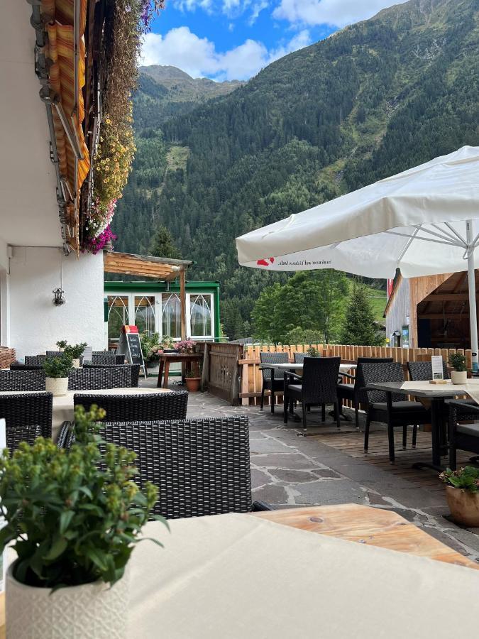 Hotel Waldcafe Нойштифт-им-Штубайталь Экстерьер фото