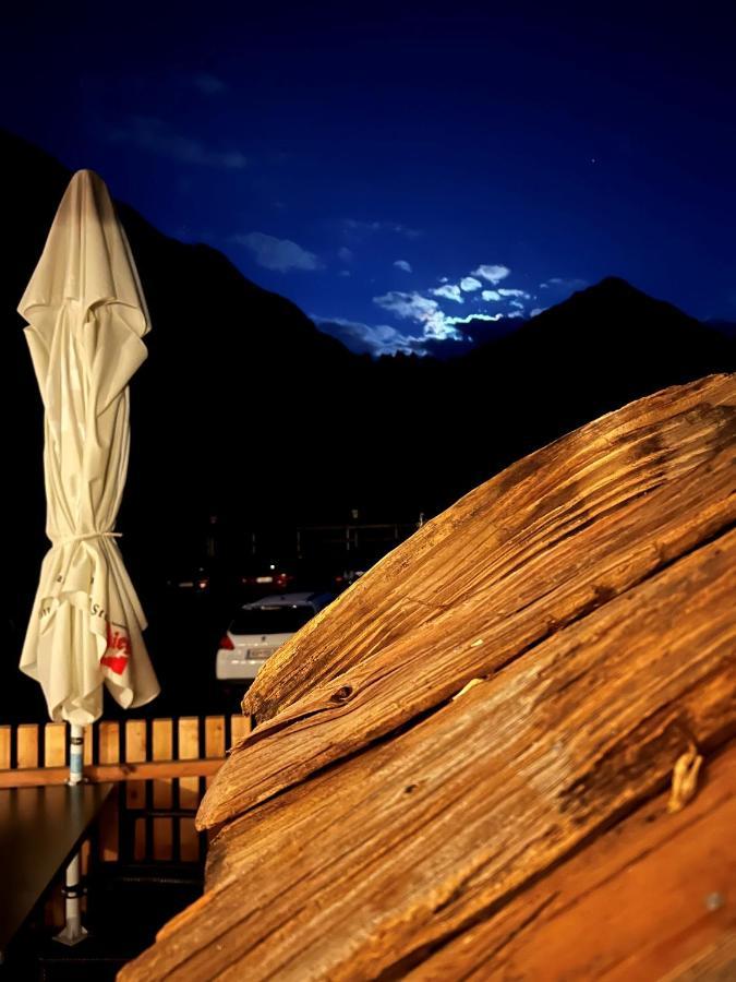 Hotel Waldcafe Нойштифт-им-Штубайталь Экстерьер фото